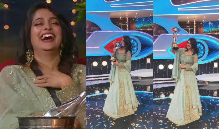 Dipika Kakar Wins Bigg Boss 12 Trophy Defeats Sreesanth Romil