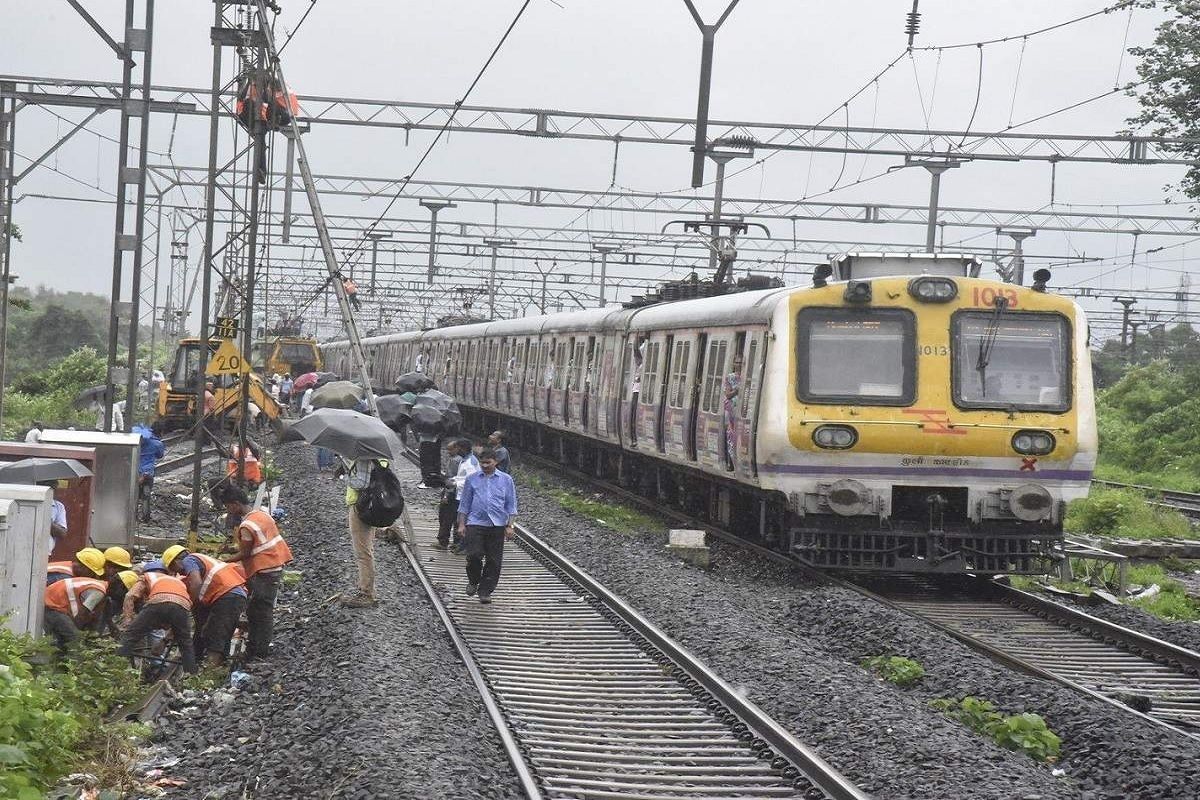 Mumbai Local Train Update These Routes To Be Affected Due To Mega Block