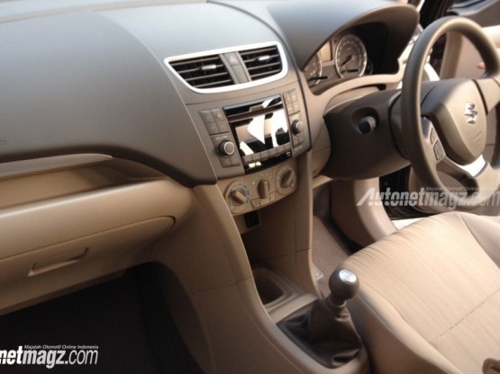 Maruti Suzuki Ertiga facelift spotted undisguised:  Get latest image, specifications and features