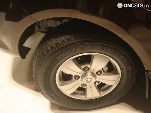 2012 Tata Safari Storme launched in India at Rs 9.95 lakh 2012 Tata Safari Storme launched in India at Rs 9.95 lakh
