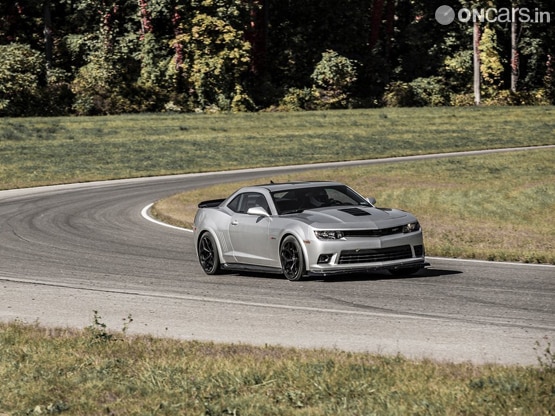 Chevrolet shows off more of hardcore 2014 Camaro Z/28