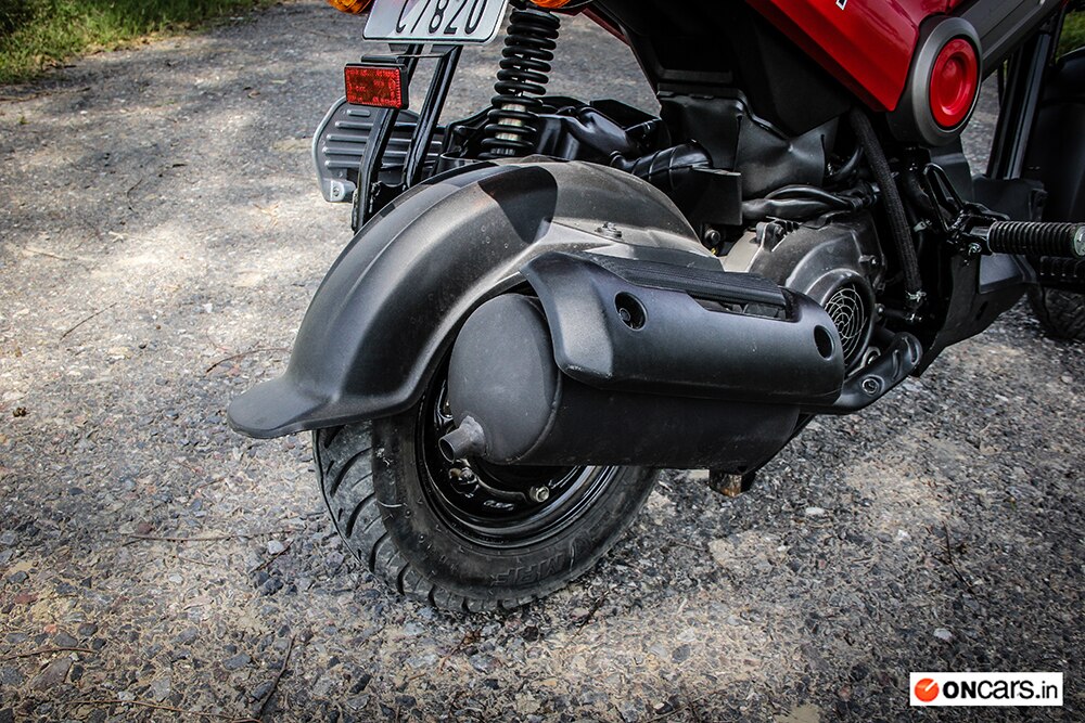 Honda Navi Review A Surprisingly Quirky Two Wheeled Crossover India Com