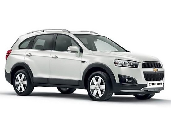 Chevrolet Captiva 2015 Launched Price In India Starts At Inr 25 13 Lakh For Facelifted Captiva Suv India Com