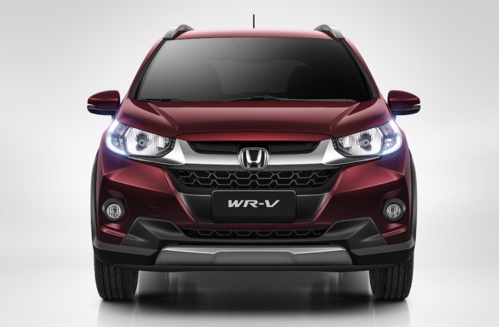 Honda Wr V Vs Maruti Suzuki Vitara Brezza Price Specification And Features India Com