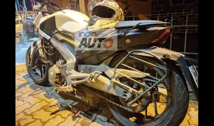 Bajaj Dominar 400 with cracked mono-shock