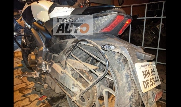 Bajaj Dominar 400 with cracked mono-shock & alloy wheels