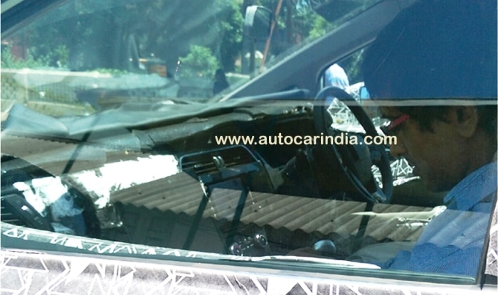 Mahindra U321 interior - dashboard and steering wheel