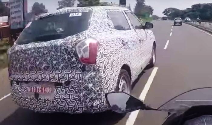 Mahindra S201 rear quarter image
