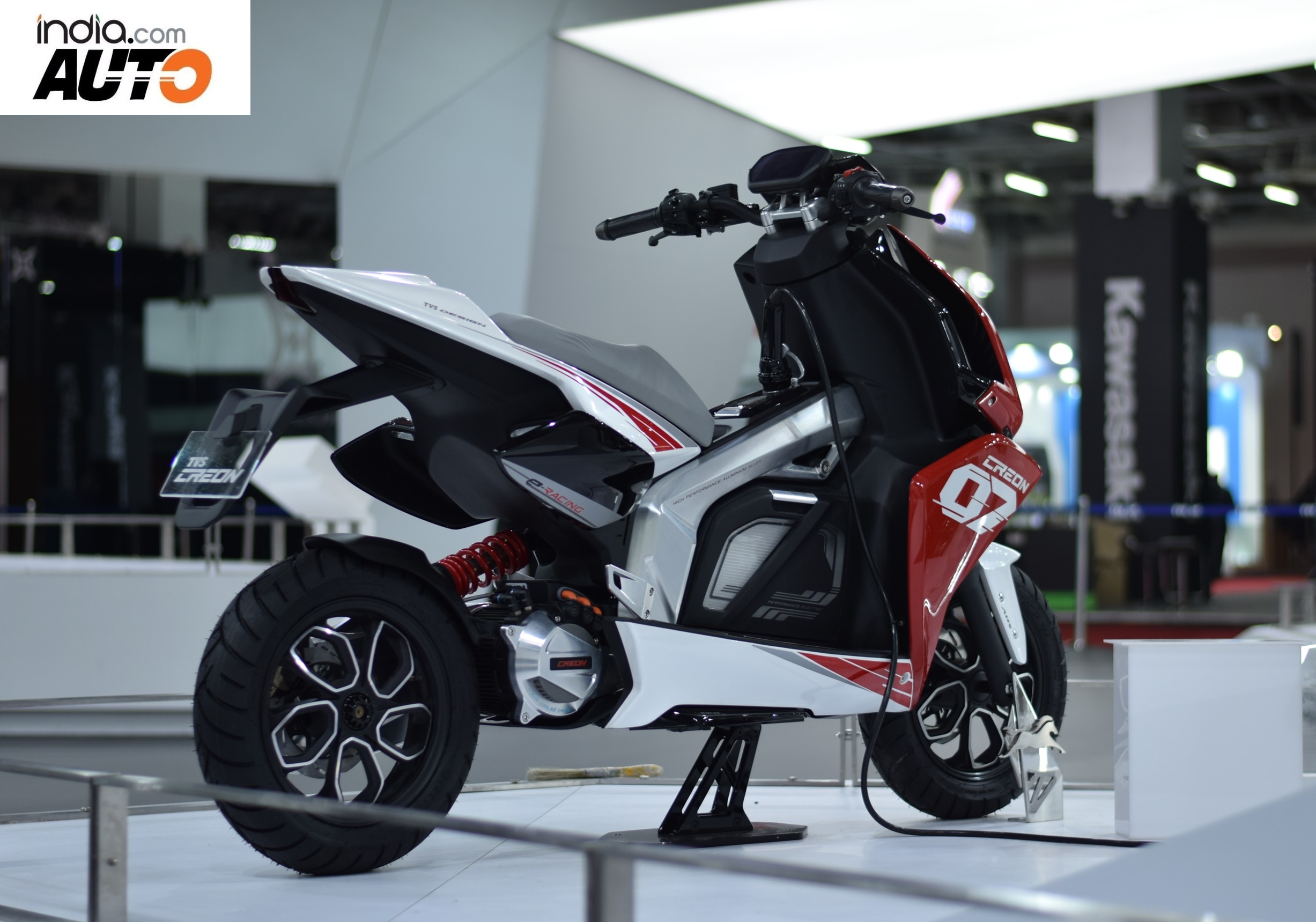 TVS Creon Electric Scooter Concept Showcased at Auto Expo 2018 Price