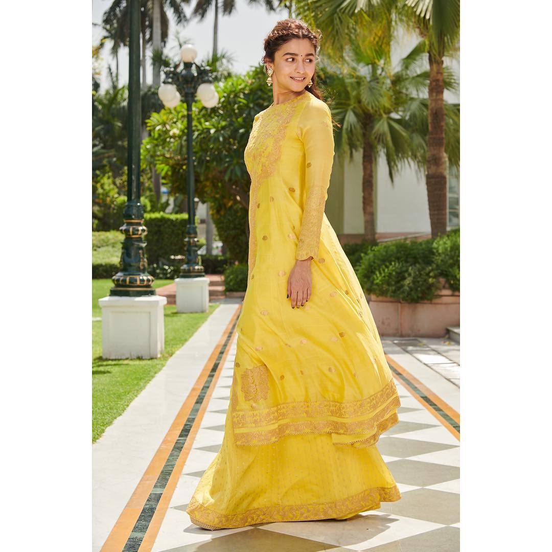 Buy CHAHAK - Yellow dress for haldi function Online at Best Prices in India  - JioMart.