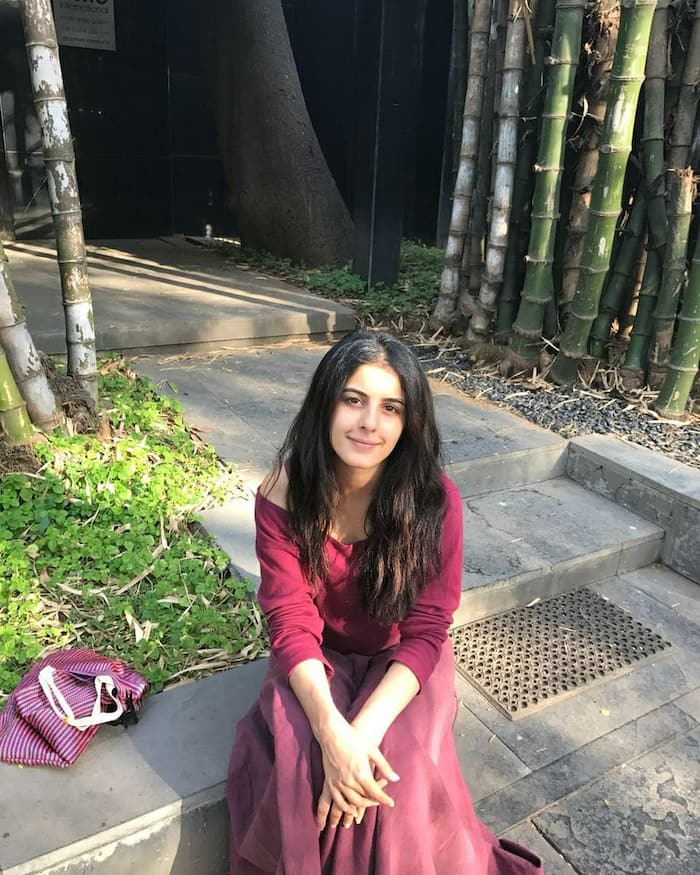 Madhuri yadav aka isha talwar 10