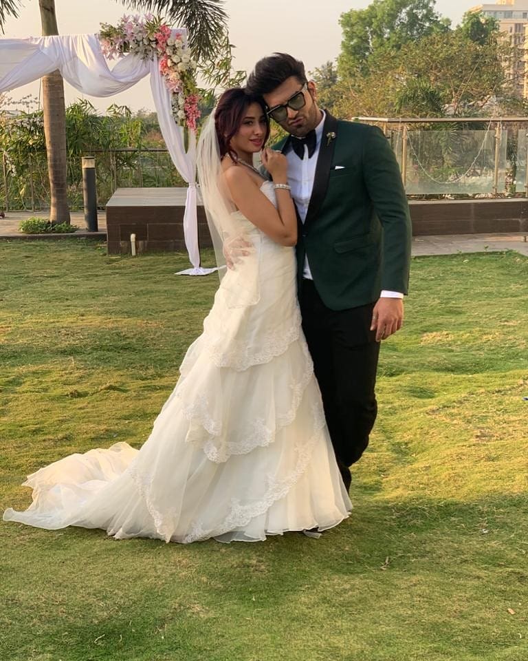 Paras chhabra and mahira sharma 4
