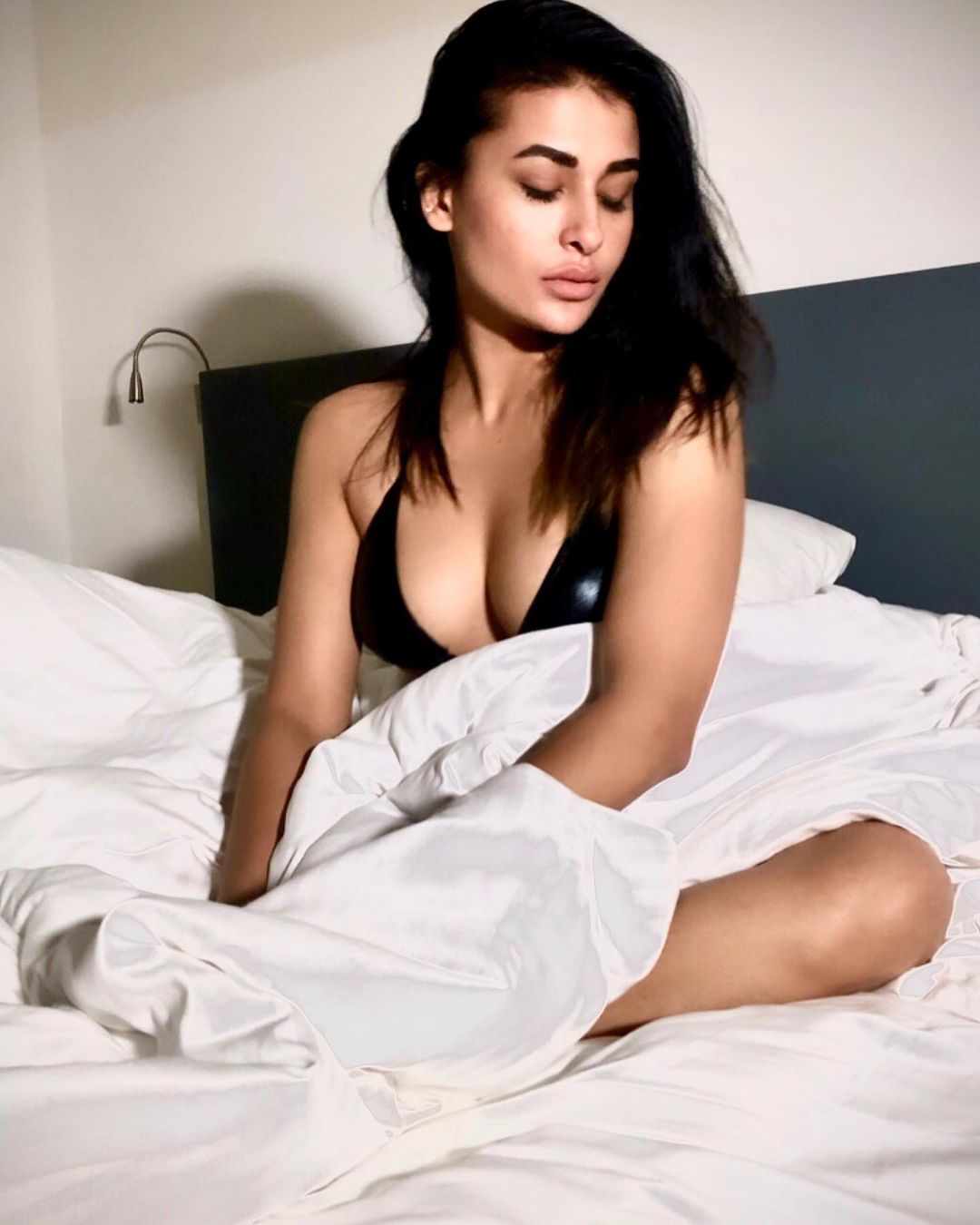 Pavitra punia 8