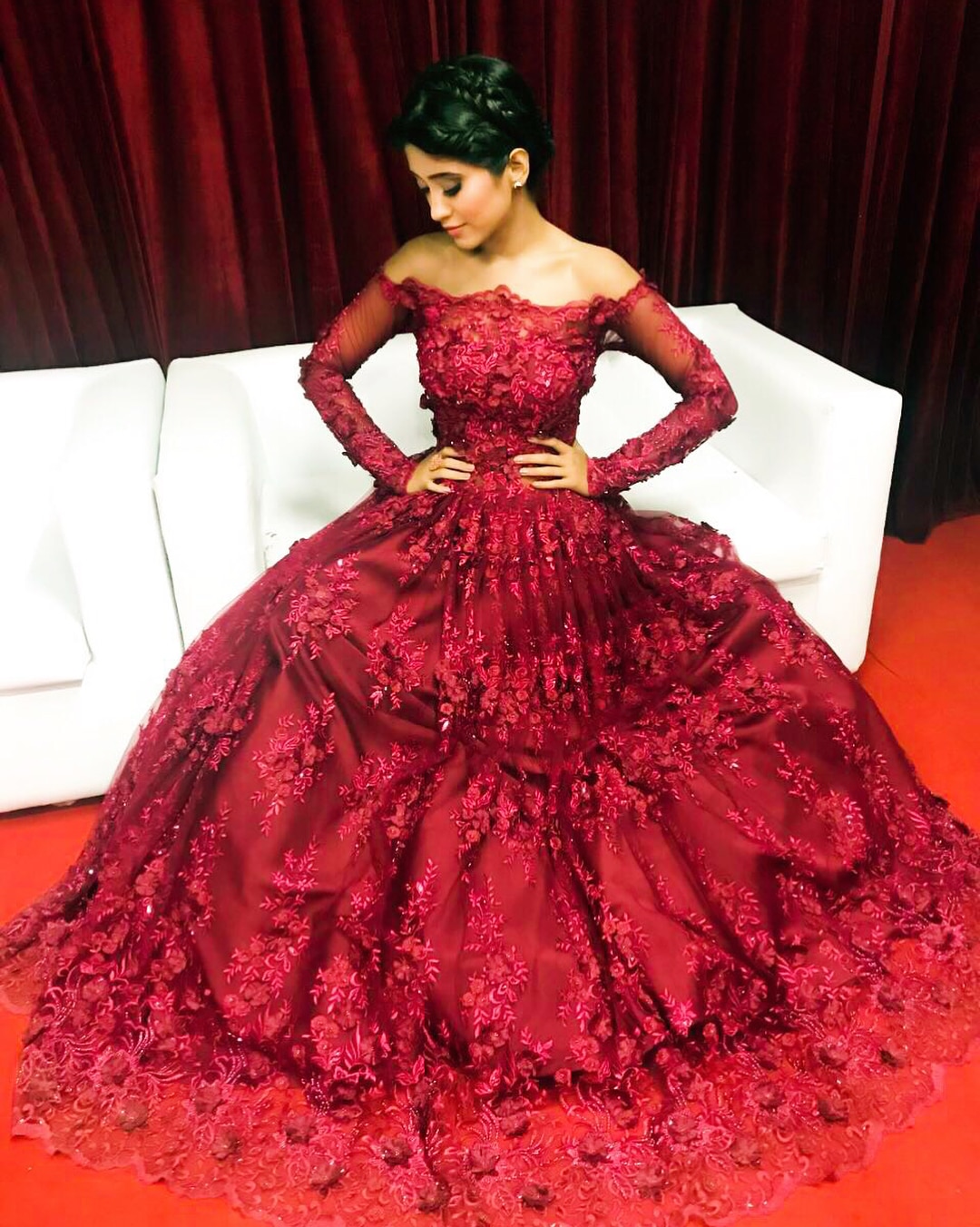 5,794 Likes, 91 Comments - Gaurav Gupta (@gauravguptaofficial) on  Instagram: “A fairytale moment… | Indian fashion dresses, Reception outfit,  Indian wedding outfits