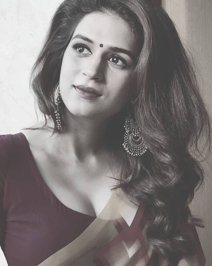 Shraddha das 23
