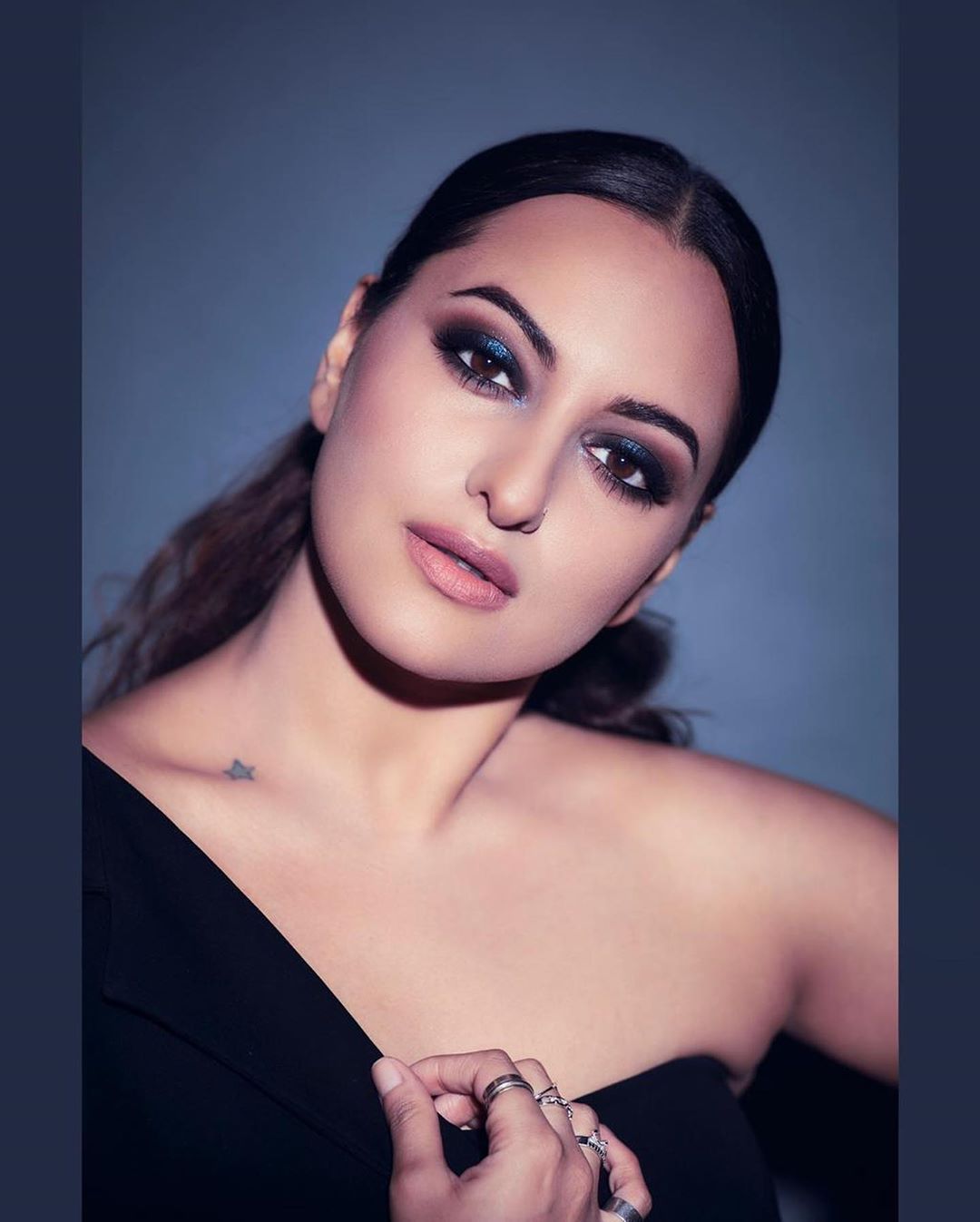 Sonakshi sinha 7