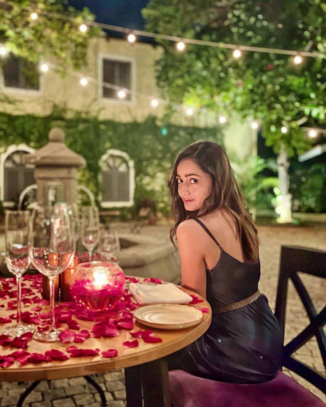Tridha choudhury 24