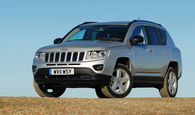 2007-Jeep-Compass-caranddriving-dot-com