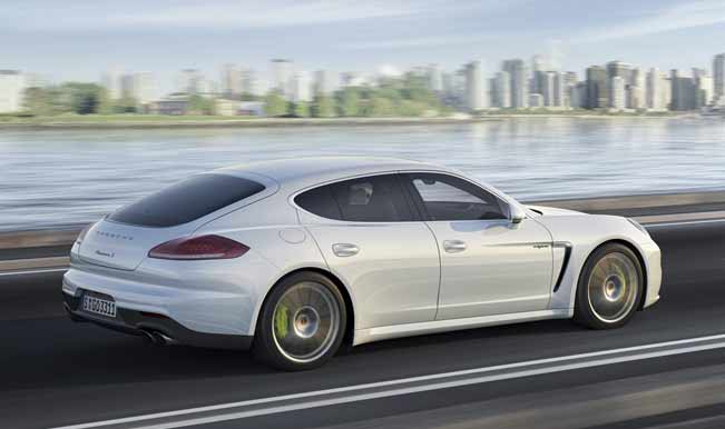 Porsche-Panamera-dieselstation-dot-com