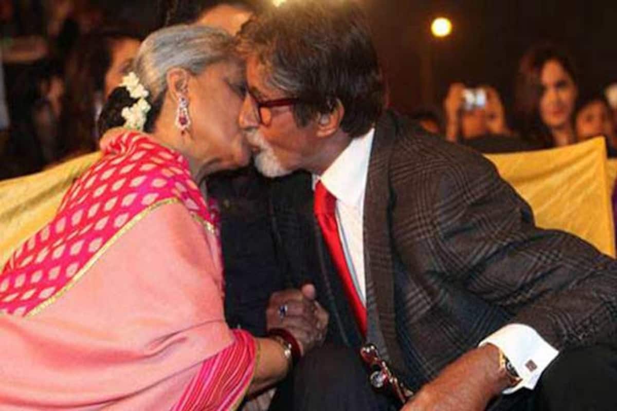 Amitabh-Jaya Bachchan kiss in public: Have they lost it? | India.com