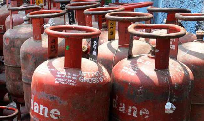 Cabinet Hikes Subsidised Lpg Cylinders From 9 To 12 India Com