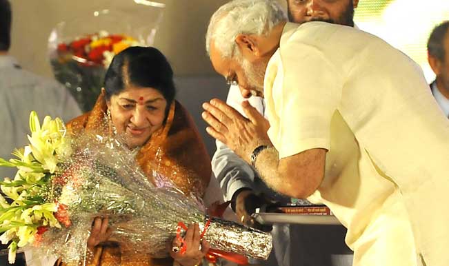Narendra Modi felicitates legendary Lata Mangeshkar at the golden ...
