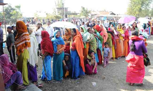 Manipur assembly election : casting votes
