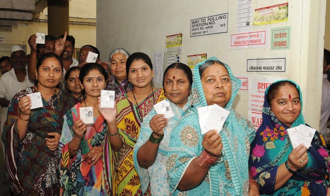 27.52 percent polling in Maharashtra till 1 PM | India.com