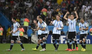 Argentina beat Netherlands on penalties to reach FIFA World Cup 2014 final