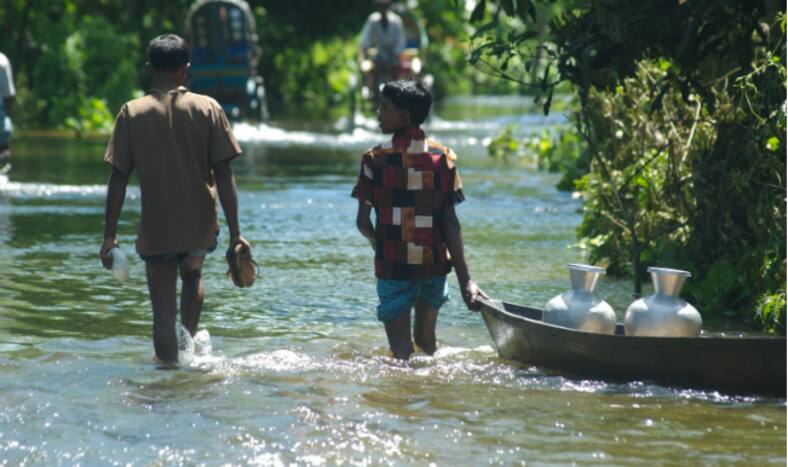 Rains Flood Parts Of Jalpaiguri Red Alert On Teesta India Rains Flood Parts Of Jalpaiguri Red Alert On Teesta India