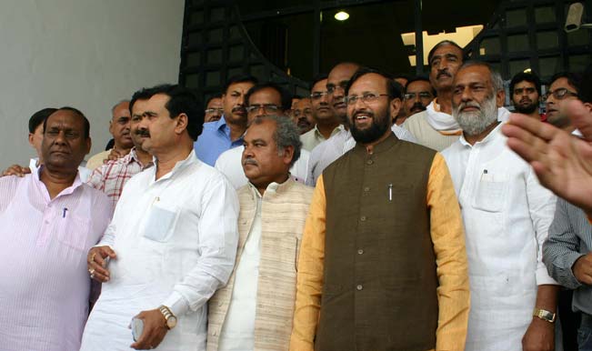 prakash-javadekar-bjp-will-get-absolute-majority-in-maharashtra-polls