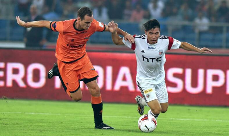 rehenesh-sparkles-as-northeast-united-fc-hold-delhi-dynamos-fc-to-their