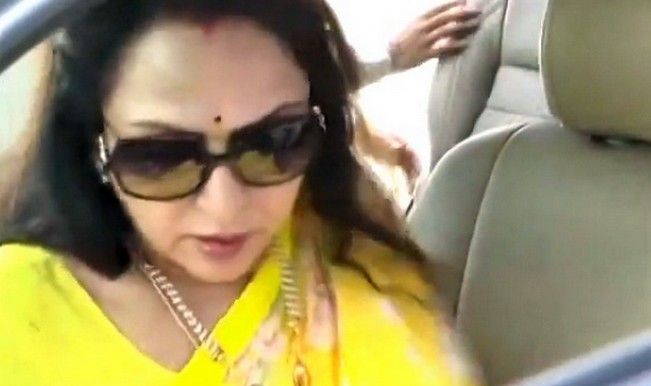 Hema Malini's tantrums and rude behaviour captured on camera (Video)