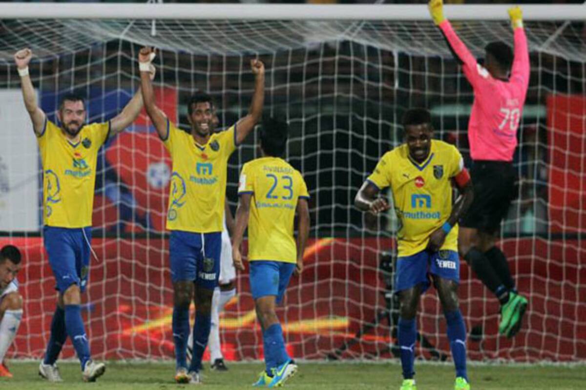 Isl 2014 Live Score Update Of Fc Goa Vs Kerala Balsters Fc Football Match Full Time Fc Goa 3 0 Kbfc India Com