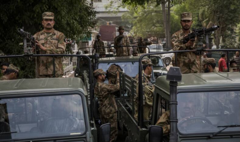 Wagah attack suspects die in air strikes: Pakistan military