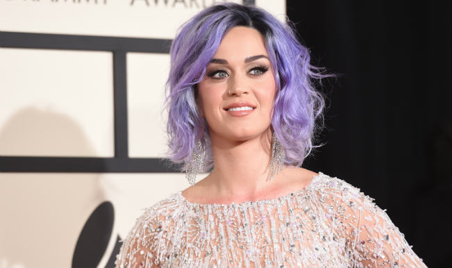 Katy Perry Just Wore a Bra Made of Beer Cans, And it Dispensed