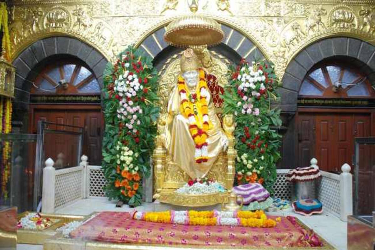 Saibaba Sansthan to issue 'VIP Darshan' passes for Rs 100 | India.com