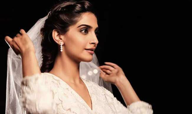 Sonam Kapoor To Give Styling And Grooming Tips India Com