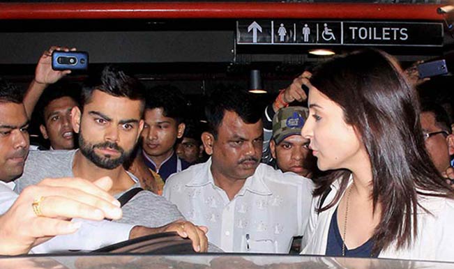 Virat Kohli And Anushka Sharma Spotted Together On Mumbai Airport After ...