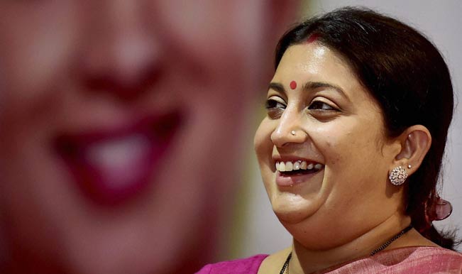 Smriti Irani Named As Young Global Leader From India By World Economic Forum India Com