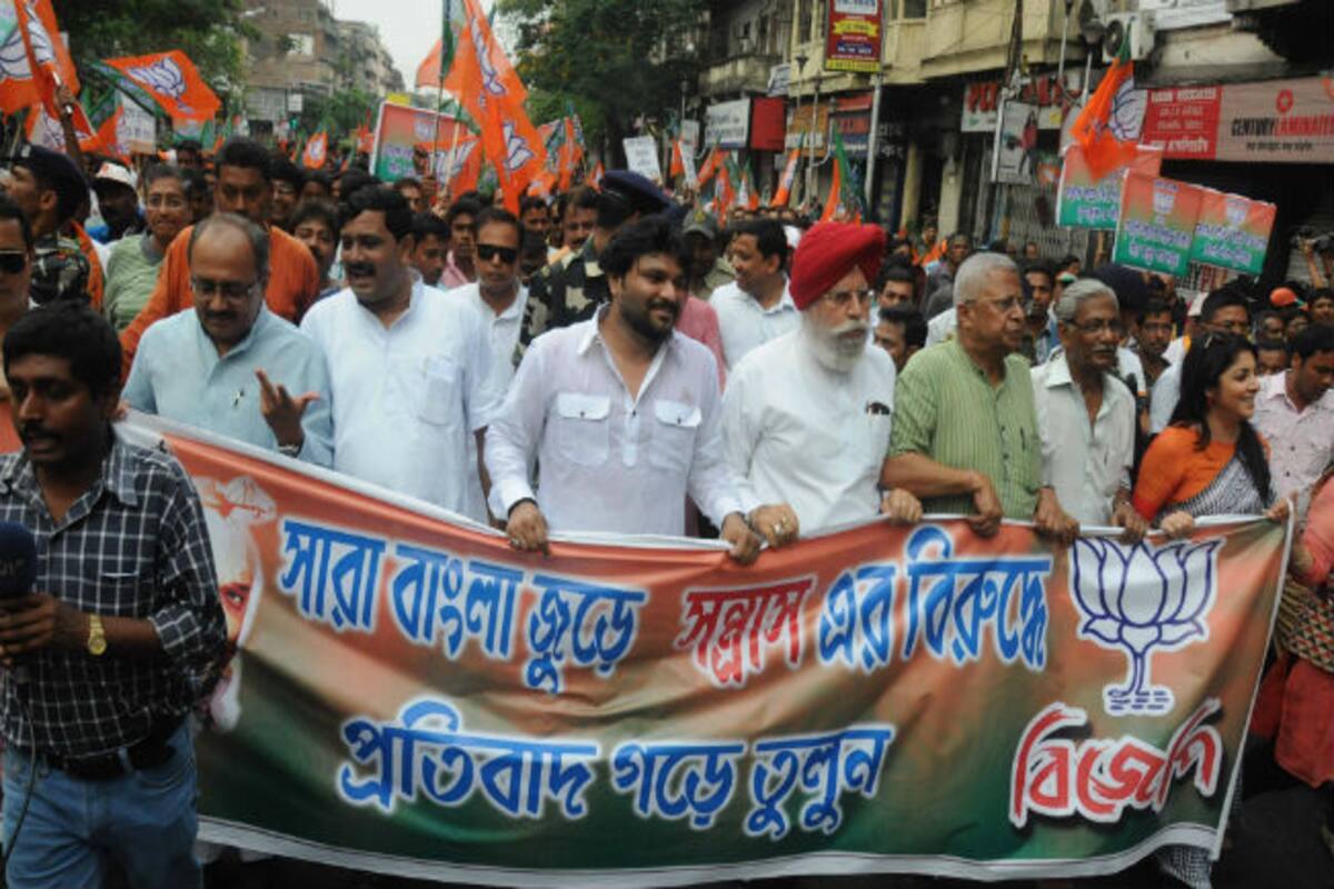 West Bengal Elections Campaigning Peaks In Kolkata India Com