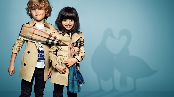 8 Things to Know About Burberry's First Pakistani Model Five-Year-Old Laila  Naim