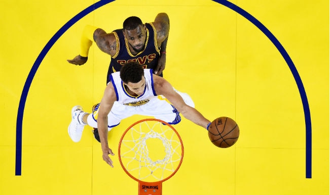 Golden State Warriors (GSW) beat Cleveland Cavaliers (CLE); win