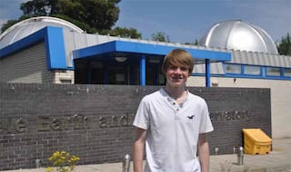 15-year-old British Intern discovers Jupiter-like planet in Hydra Constellation