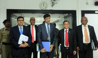 Reserve Bank of India cuts interest rate by 0.25 per cent: Twitterati gives mixed reaction to repo rate being sliced by RBI