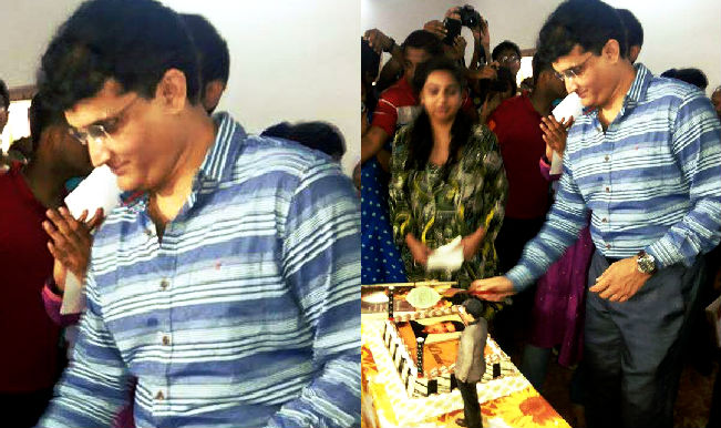 Sourav Ganguly celebrates 43rd birthday in style! See Picture | India.com
