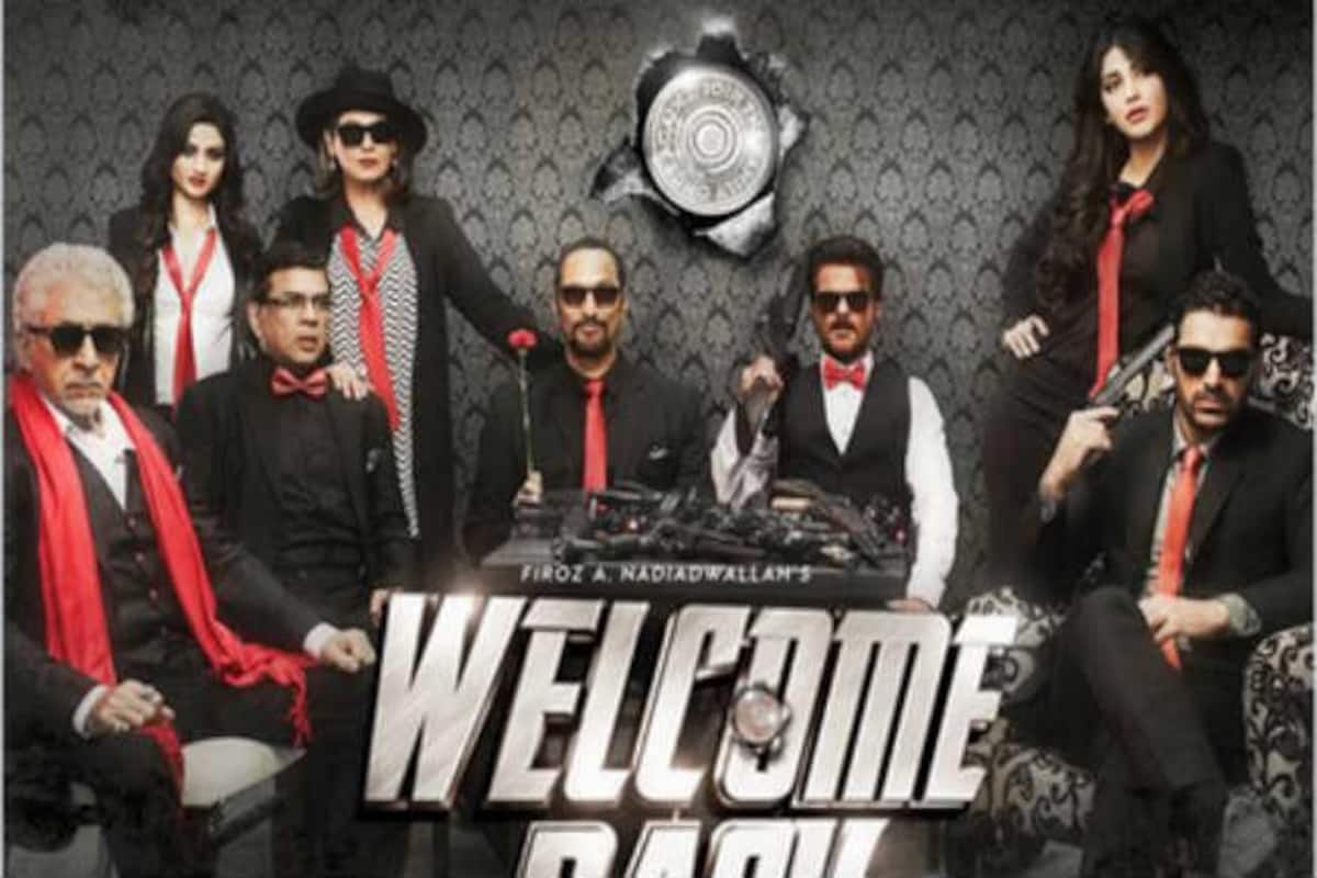 Welcome Back: Latest poster with the entire cast!