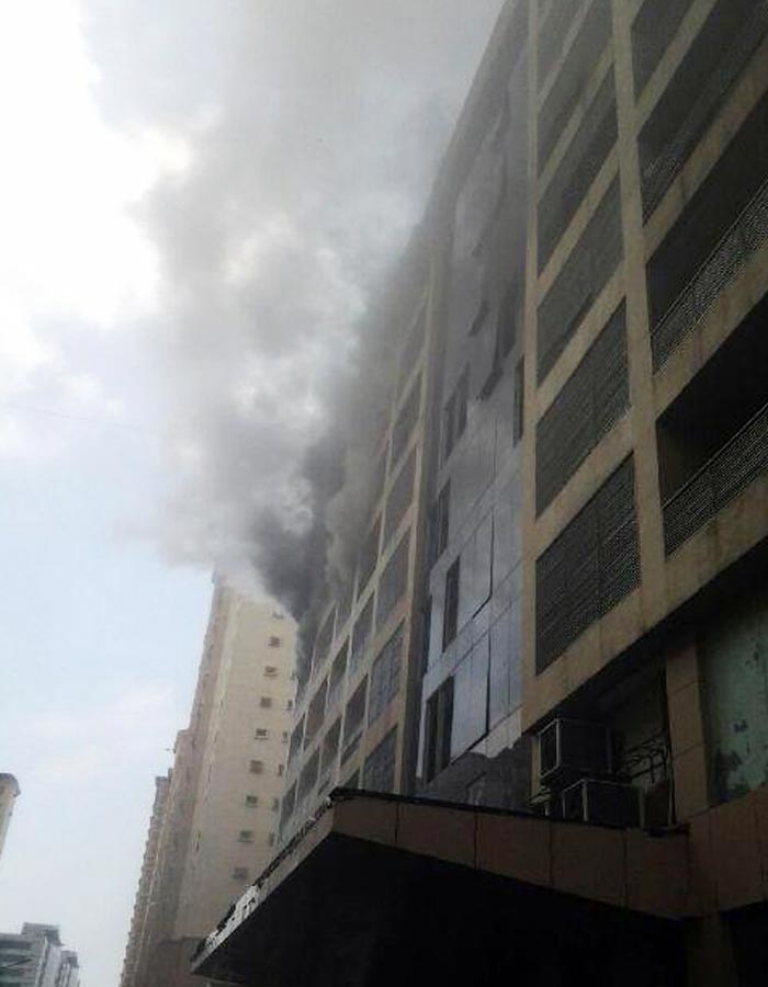 Fire breaks out in Malad high rise in Mumbai; six fire tenders rushed ...