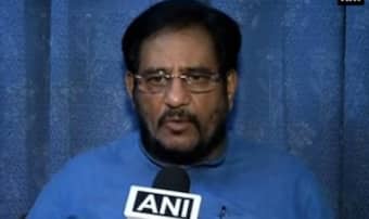 Atul Anjan hates Sunny Leone? But apologizes to supporters of porn ...