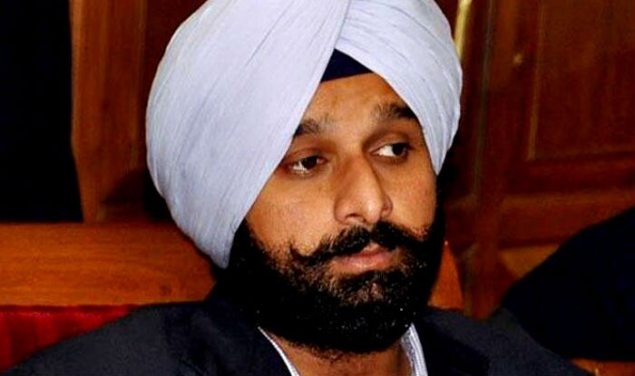 Bikram Singh Majithia lashes out at AAP | India.com